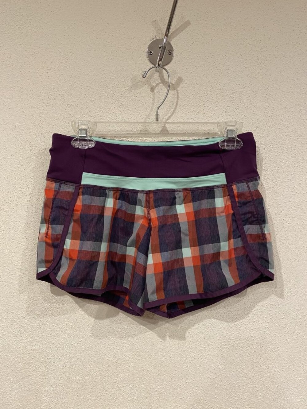 Lululemon Speed Shorts Womens 4 Multicolor Plaid Lined Zip Pocket Running Gym